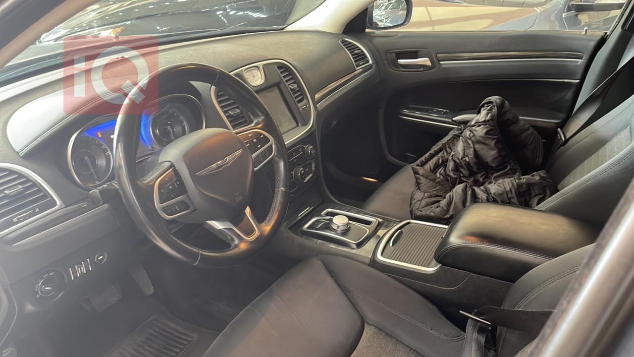 Chrysler 300
